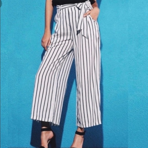 Zara Pants - Zara blue white stripe tie waist wide leg crop M